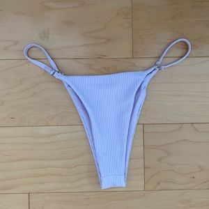 Frankie’s Bikinis Sara Bottom in Lilac